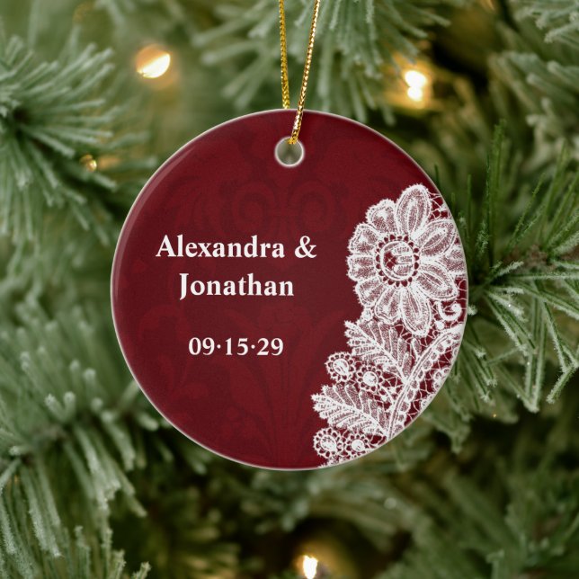 Unser Hochzeitburgundy Red Lace Damask Foto Keramik Ornament (Baum)