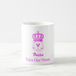 Unser Hund regiert die Tasse unseres Hauses