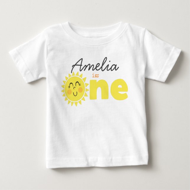Unser kleiner Sonnenschein ist eins Baby T-shirt (Vorderseite)