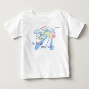 "Unser kleines Geschenk aus dem Himmel" Anpassbar  Baby T-shirt