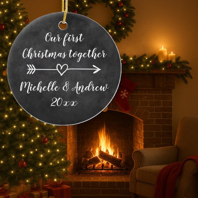 Unsere 1. Weihnachtszusammen kundenspezifische Keramik Ornament (Tree ornament with arrow heart for first Christmas together)