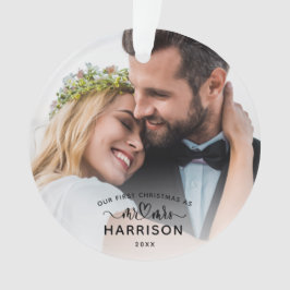 Unsere erste Weihnachtskalligraphie Mr. und Mrs. F Ornament