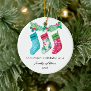 Unsere ersten Weihnachten als Familie von drei Keramik Ornament