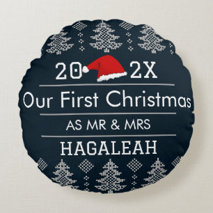 Unsere ersten Weihnachten als Herr und Frau Newlyw Rundes Kissen