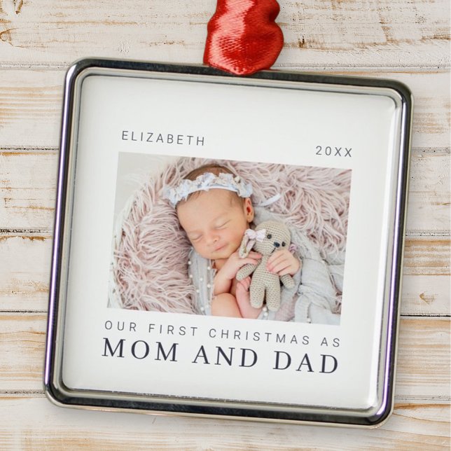 Unsere ersten Weihnachten als Mama und Vater Moder Ornament Aus Metall (Von Creator hochgeladen)