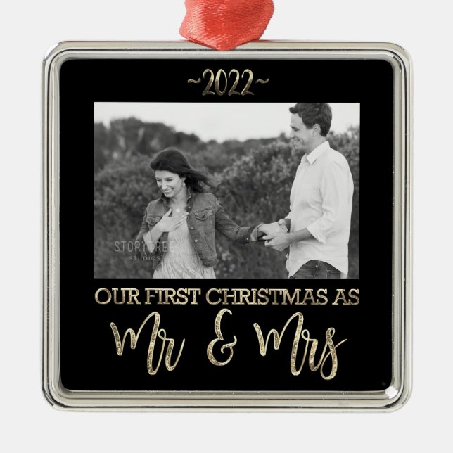 Unsere ersten Weihnachten als Mr. und Mrs. Wedding Ornament Aus Metall (Vorne)