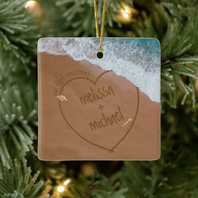 Unsere ersten Weihnachten mit Names Beach gestorbe Keramikornament (Baum)