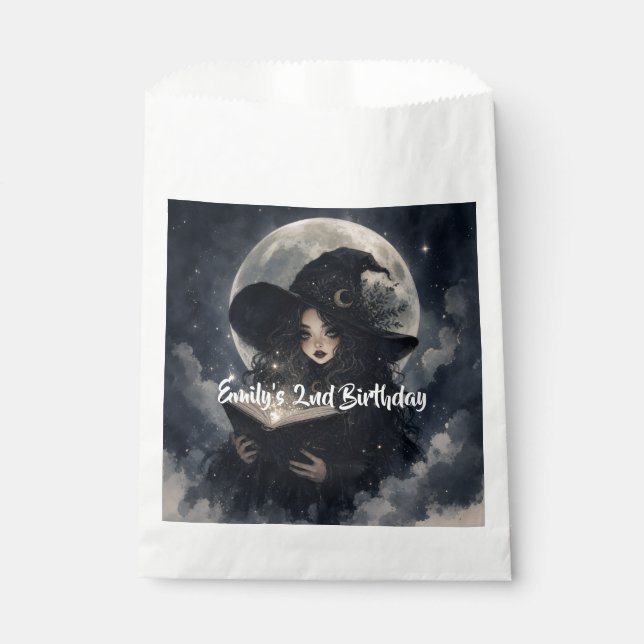 unsere kleine Hexe wird 2 ||  Geschenktütchen (Vorderseite)