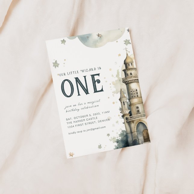 Unsere kleine Zauberhexe ist eine Einladung (Von Creator hochgeladen)