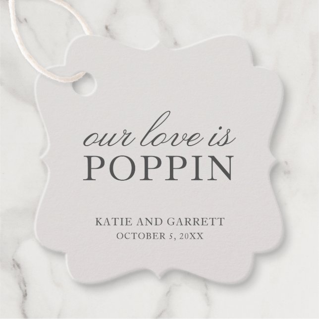 Unsere Liebe ist Poppin Elegant Gray Wedding Geschenkanhänger (Vorderseite)