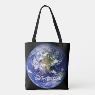 Unsere zerbrechliche Erde All-Over-Print-Tasche, M