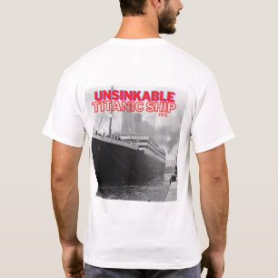 Unsinkbares Titanschiff T-Shirt