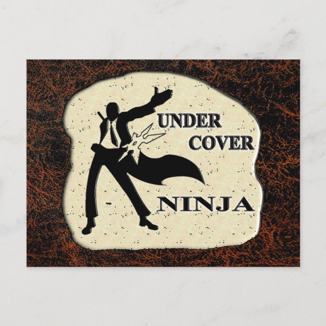UNTER ABDECKUNG VON NINJA POSTKARTE (Vorderseite)