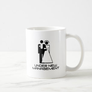 Unter dem neuen Management verheiratet Tasse