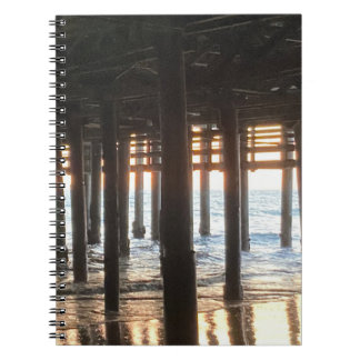 Unter dem Pier-Notebook Notizblock