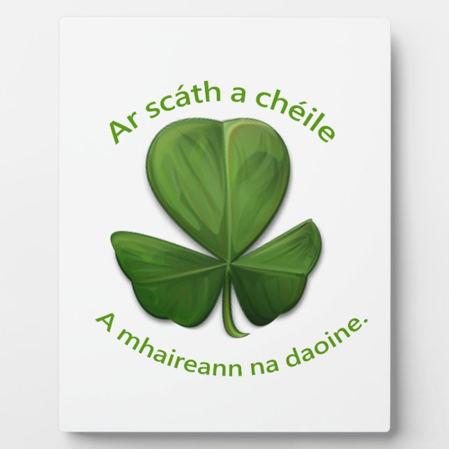 Unter dem Schutz der anderen überleben Menschen Fotoplatte (Vorderseite)