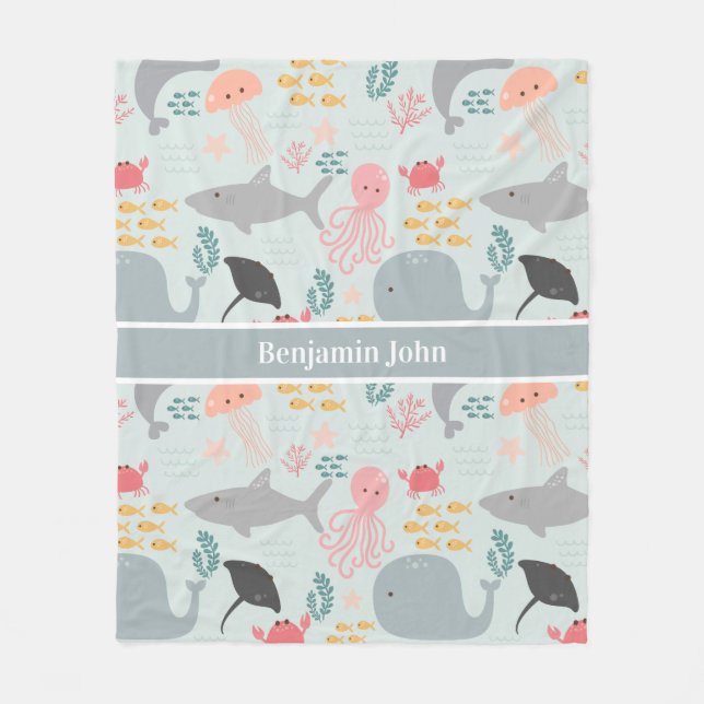 Unter dem "Sea Friends Pattern Fleece Blanket" (Vorderseite)