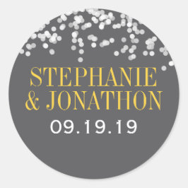 Unter den Sternen Grau und Gelb Runder Aufkleber