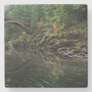 Unter der Brücke Steinuntersetzer