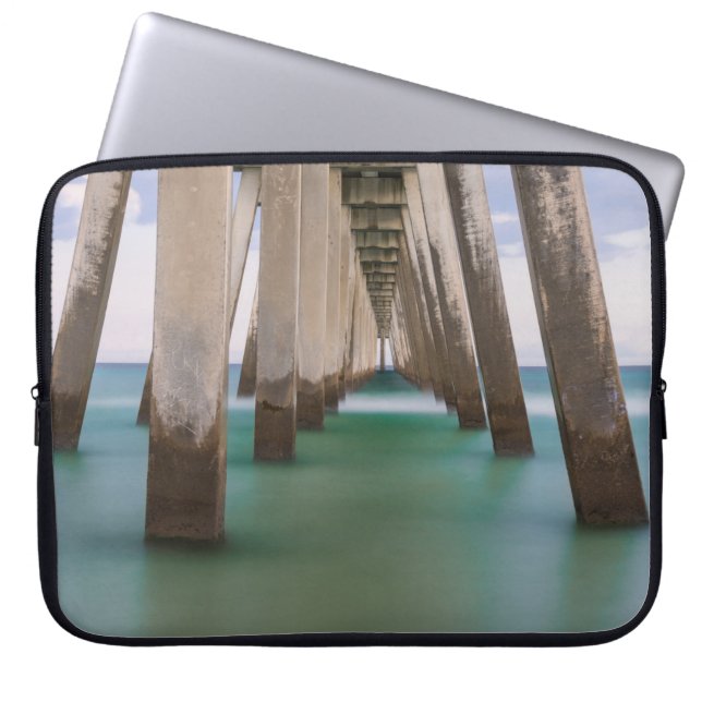 Unter Navarre Beach Pierr Laptopschutzhülle (Vorderseite)