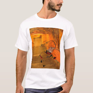 Untergrundbahnmädchen T-Shirt