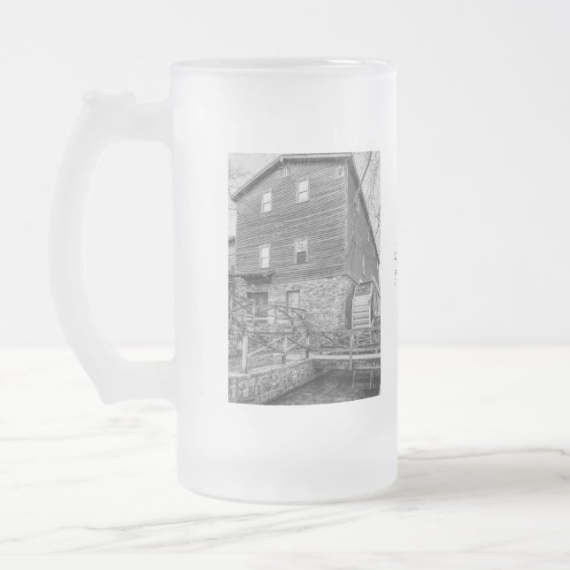Unterhalb von Edwards Mill Grayscale Mattglas Bierglas (Links)