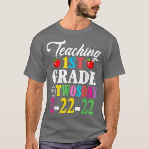 Unterricht 1. Klasse am 22. Februar 2022 T-Shirt