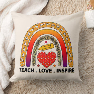 Unterrichten der Liebe Inspiriert Kissen