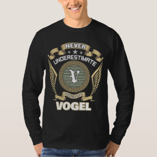 UNTERSCHÄTZE NIE DIE MACHT EINES VOGEL T-Shirt
