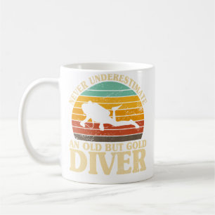 Unterschätze nie einen alten Taucher beim Scuba-Ta Kaffeetasse
