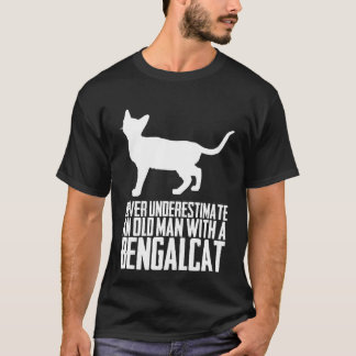 Unterschätze niemals einen alten Mann mit bengalka T-Shirt