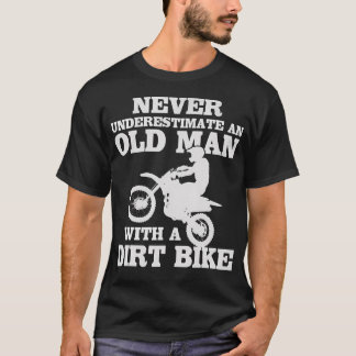Unterschätze niemals einen alten Mann mit einem Di T-Shirt