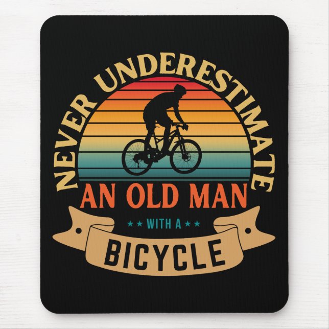 Unterschätze niemals einen alten Mann mit einem Fa Mousepad (Vorne)