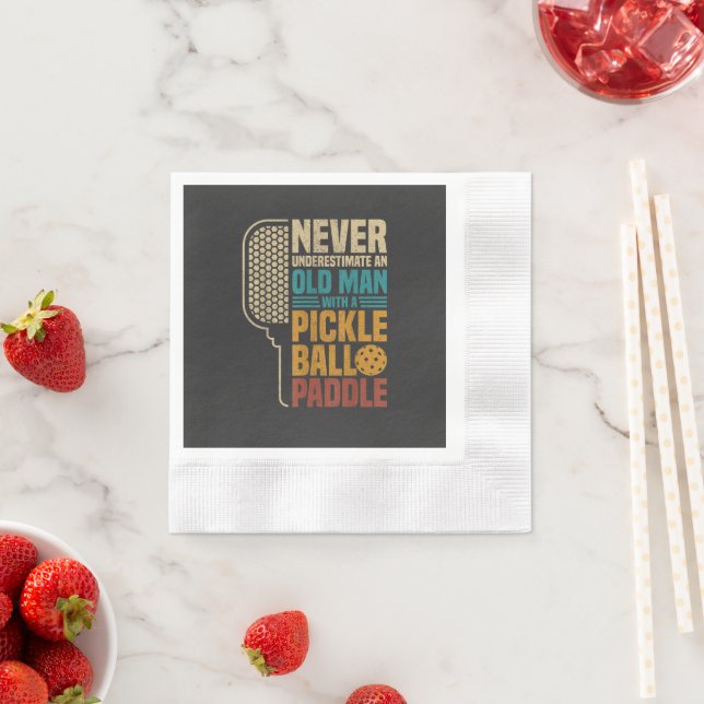 Unterschätze niemals einen alten Mann mit Pickleba Serviette (Beispiel)