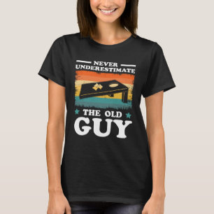 Unterschätzen Sie nie das alte Typ-Schlackenloch T-Shirt