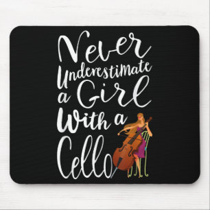 Unterschätzen Sie nie ein Mädchen mit einem Coolen Mousepad