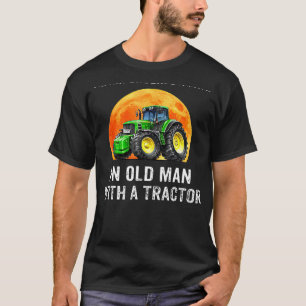 Unterschätzen Sie nie einen alten Mann mit einem T T-Shirt