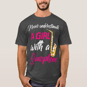 Unterschätzen Sie nie einen sächsischen Mädchen T-Shirt