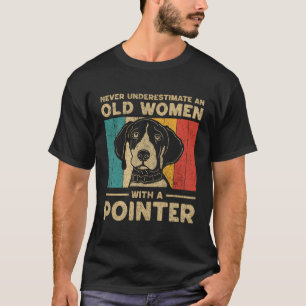Unterschätzen Sie niemals eine alte Frau mit kurze T-Shirt