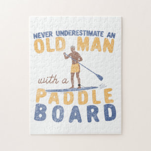 Unterschätzen Sie niemals einen alten Mann mit ein Puzzle
