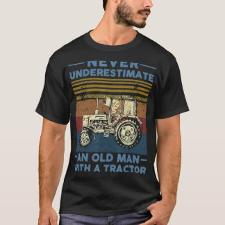 Unterschätzen Sie niemals einen alten Mann mit ein T-Shirt