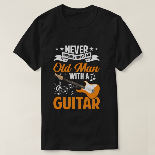 Unterschätzen Sie niemals einen alten Mann mit Git T-Shirt (Design vorne)