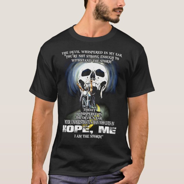 Unterschätzen Sie niemals einen HOPE ME Man T-Shirt (Vorderseite)