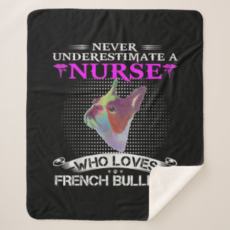 Unterschätzen von Krankenschwestern, die französis Sherpadecke