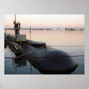 Unterseeboot bei Sonnenaufgang Poster