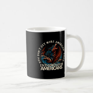 Unterstützung der amerikanischen Ureinwohner gegen Kaffeetasse