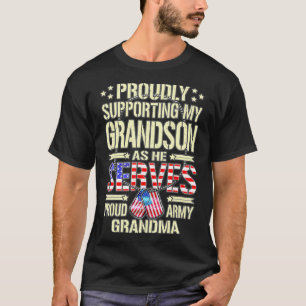 Unterstützung meines Enkels, während er stolz der  T-Shirt