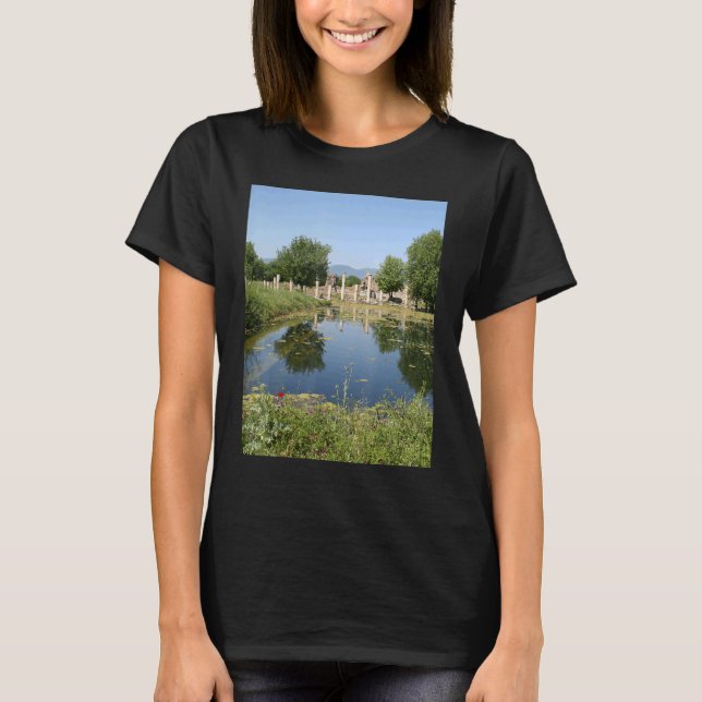 Unterwasser bleibt die Ionische Portico Aphrodisia T-Shirt (Vorderseite)