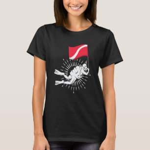 Unterwasser-Tauchschwimmen-Taucher-Flagge-Ozean-Sc T-Shirt