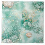 Unterwasserkorallen und Muscheln in Aquamariner Wa Fliese<br><div class="desc">Bringen Sie die ruhige Schönheit des Meeresbodens in Ihre Zuhause mit dieser eleganten Keramik, die eine Aquarelldarstellung von Korallen und Muscheln zeigt. Set vor einem reichen aquamarinen Hintergrund, werden die empfindlichen Meereselemente - von der Kamelblüte bis hin zur verzweigenden Koralle - in sanften, natürlichen Farbtönen mit subtilen goldenen Highlights gemalt....</div>